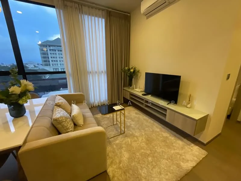 2 Bedroom condo in Hampton Residence Phayathai