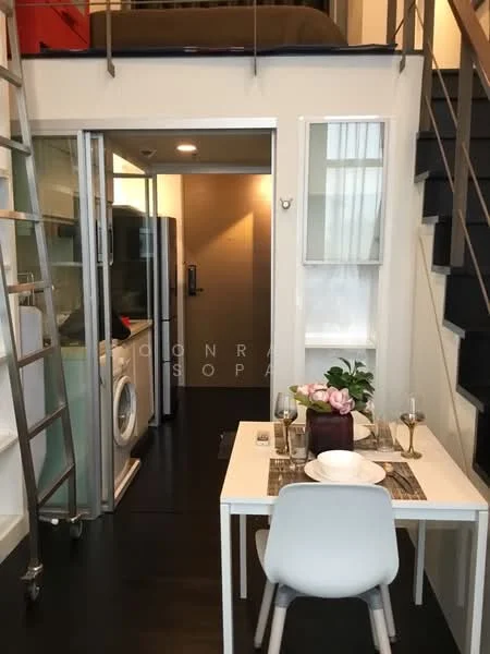 1 Bedroom condo in ASHTON Morph 38
