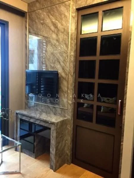 1 Bedroom condo in The Lumpini 24