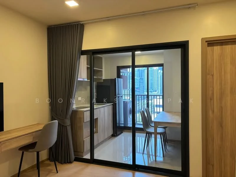 1 Bedroom condo in The Base Urban Rama 9