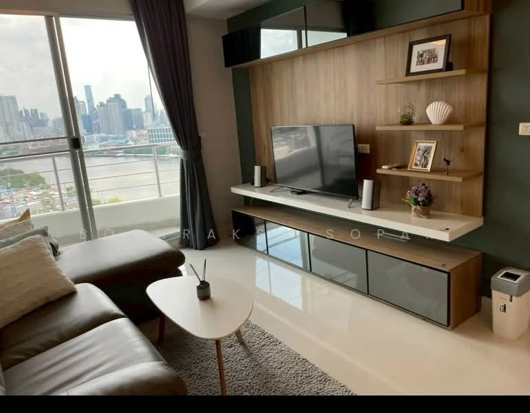 2 Bedroom condo in Supalai River Place Charoen Nakorn