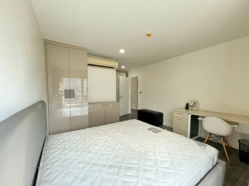 2 Bedroom condo in The Crest Sukhumvit 49