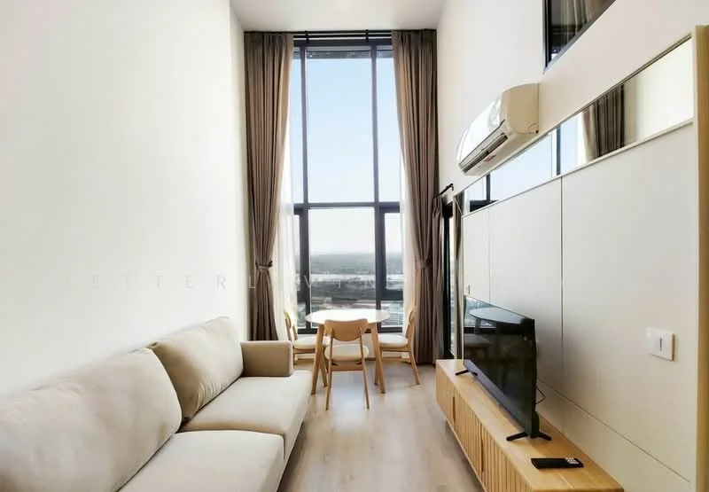 2 Bedroom condo in Life Rama 4-Asoke
