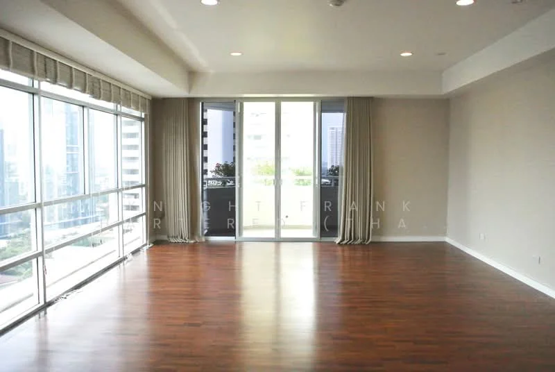 3 Bedroom condo in La Cascade