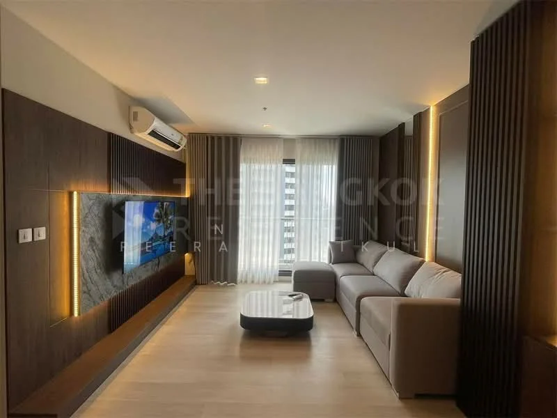 2 Bedroom condo in Life One Wireless