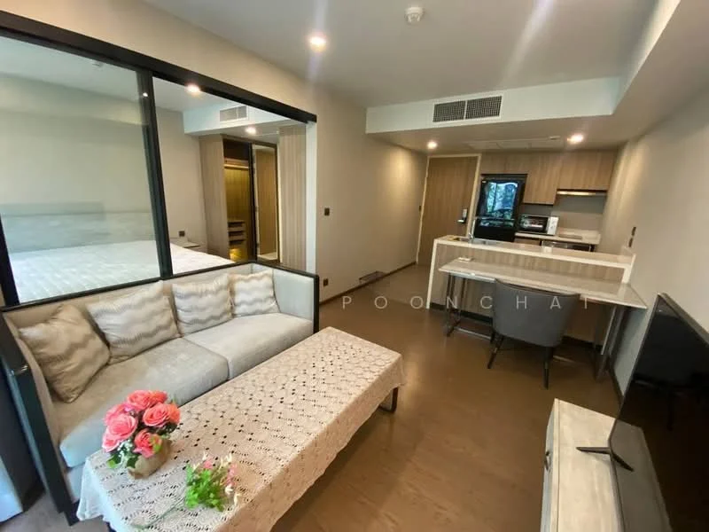 1 Bedroom condo in Na Vara Residence
