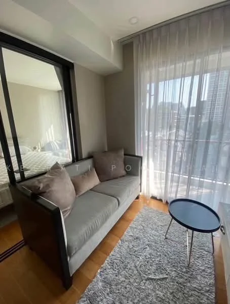 1 Bedroom condo in Na Vara Residence