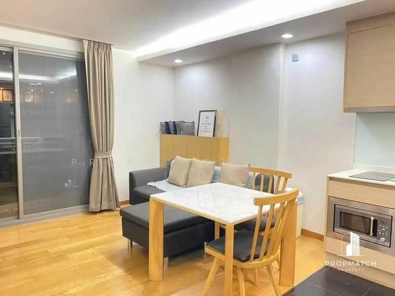 1 Bedroom condo in Via BOTANI