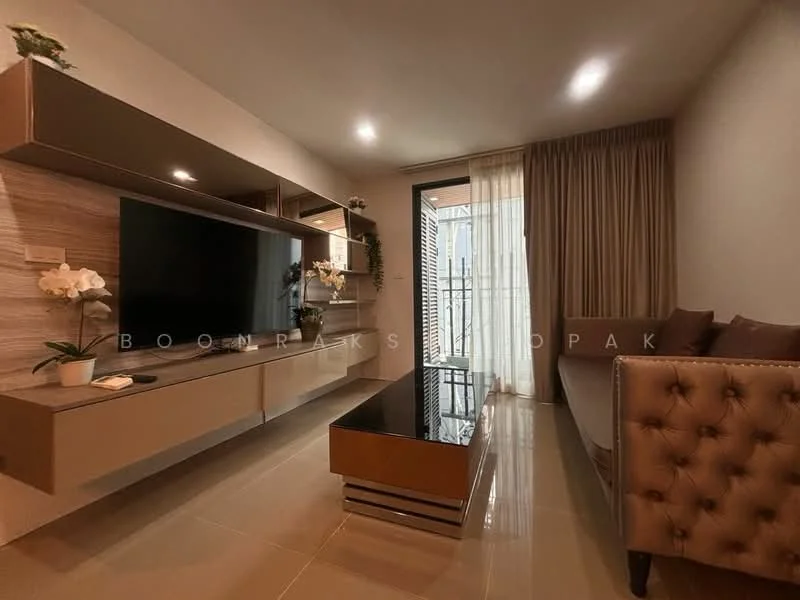 2 Bedroom condo in Mirage Sukhumvit 27