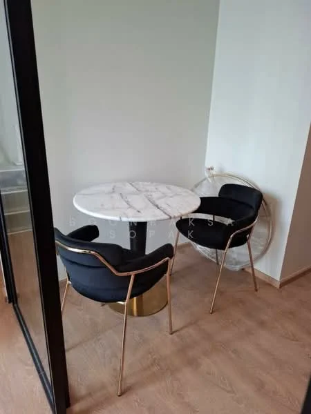 1 Bedroom condo in Noble Around Sukhumvit 33