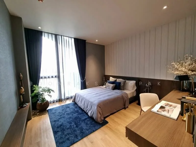 3 Bedroom condo in Raveevan Space