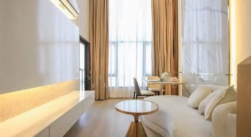 2 Bedroom condo in Life Rama 4-Asoke