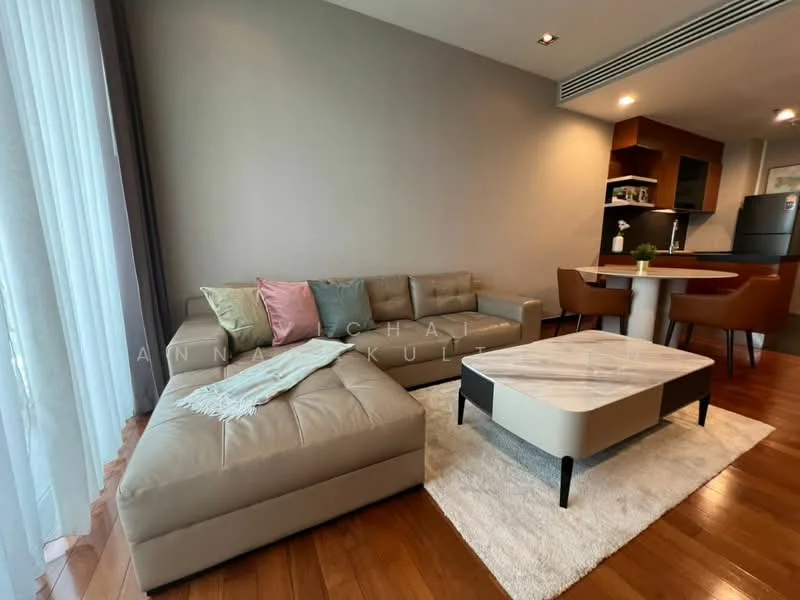 2 Bedroom condo in ASHTON Morph 38