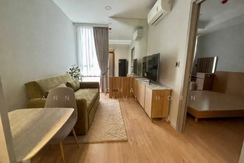 1 Bedroom condo in Chewathai Residence Thonglor