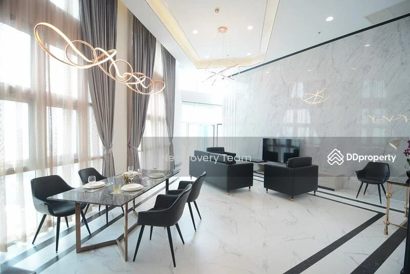 2 Bedroom condo in Belle Grand Rama 9