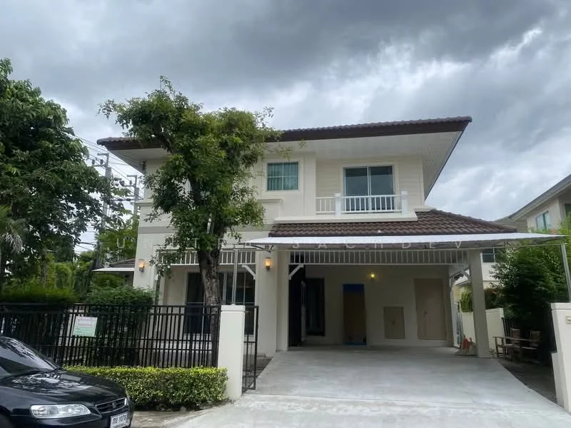 3 Bedroom condo in Pruklada 2 Thakham-Rama 2