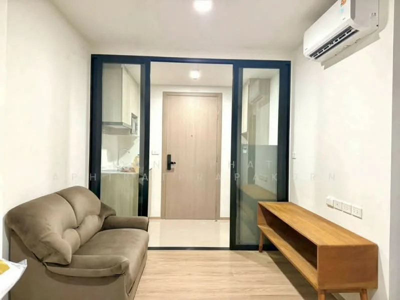 1 Bedroom condo in Origin Play Bangkhunnon Triple Station