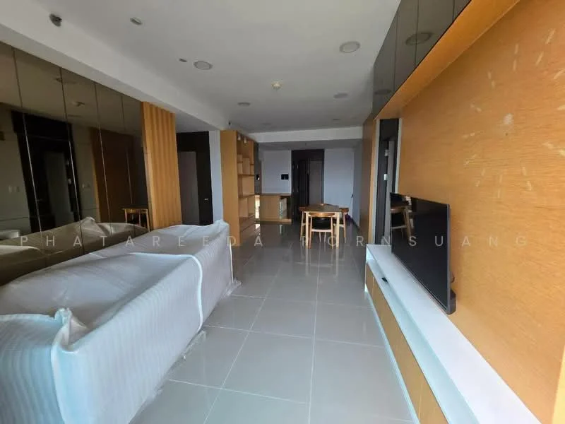 2 Bedroom condo in Supalai River Resort