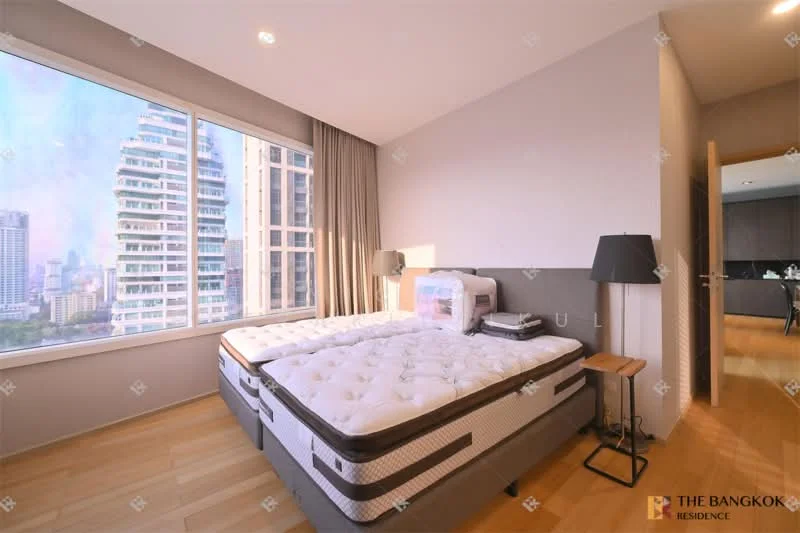 2 Bedroom condo in 39 by Sansiri