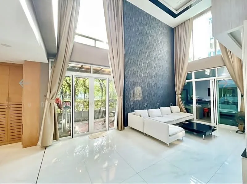 4 Bedroom condo in The Gallery House Pattern