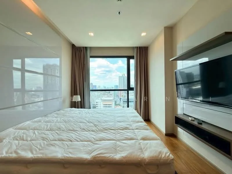 1 Bedroom condo in The Address Sathorn