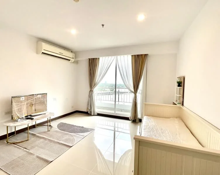 1 Bedroom condo in Supalai Prima Riva (Residential)
