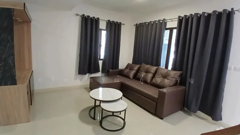 3 Bedroom condo in Pruksa Ville 73 Patthanakan