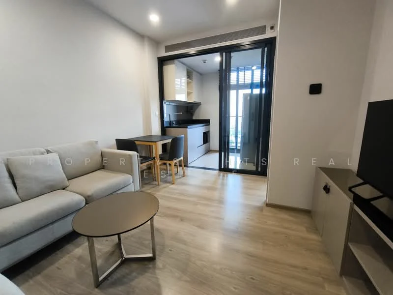 1 Bedroom condo in Oka Haus Sukhumvit 36