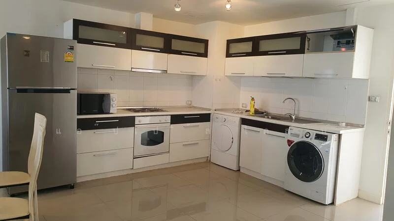 2 Bedroom condo in Regent Royal Place 2