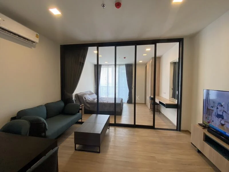 1 Bedroom condo in XT Phayathai