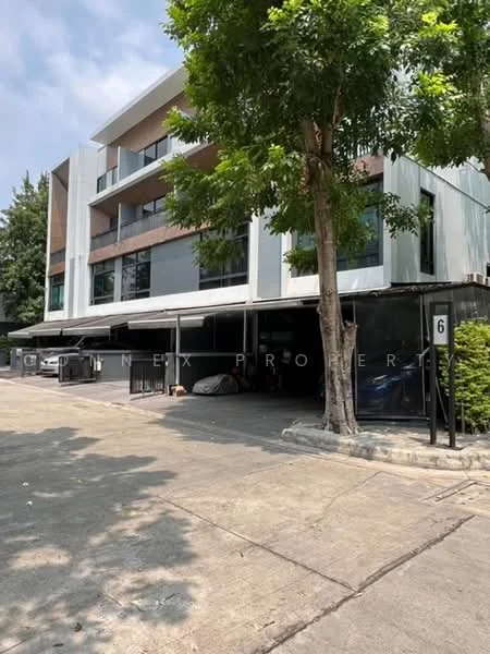 3 Bedroom condo in Arden Rama 3