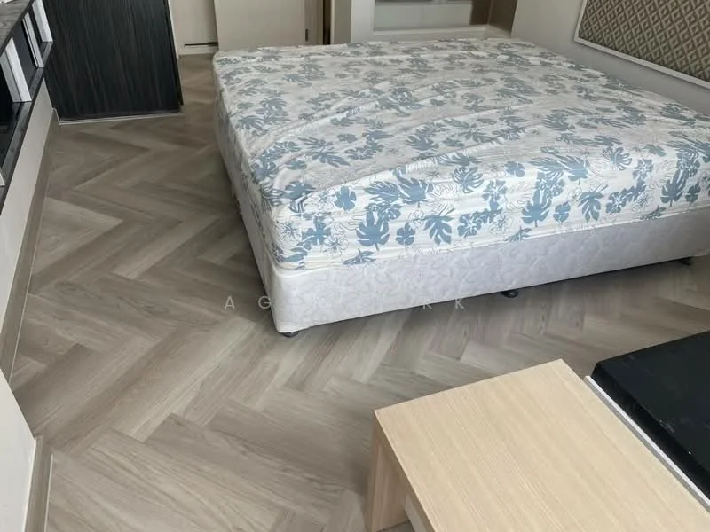 1 Bedroom condo in The Room Sukhumvit 62