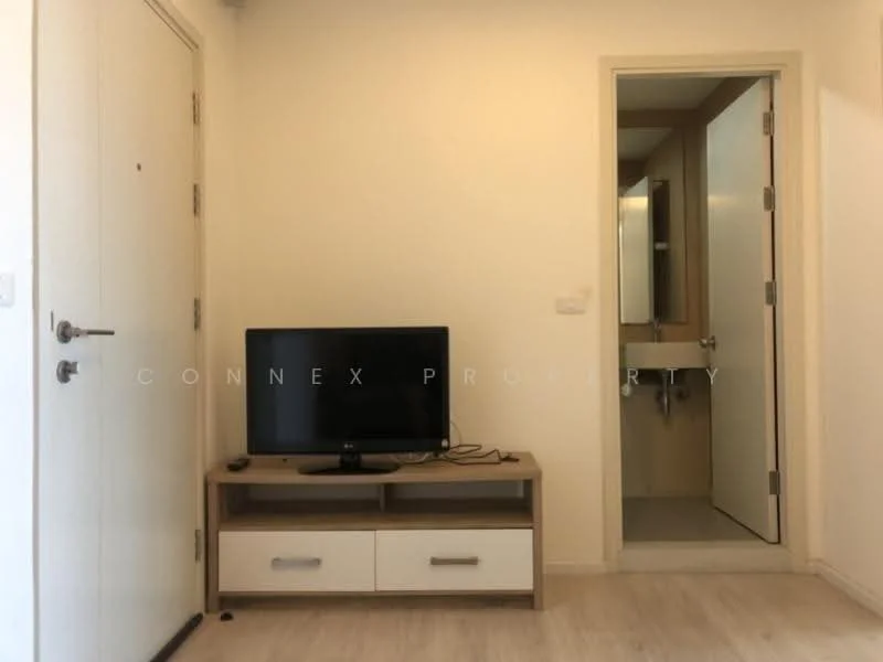 1 Bedroom condo in Aspire Sathorn-Thapra