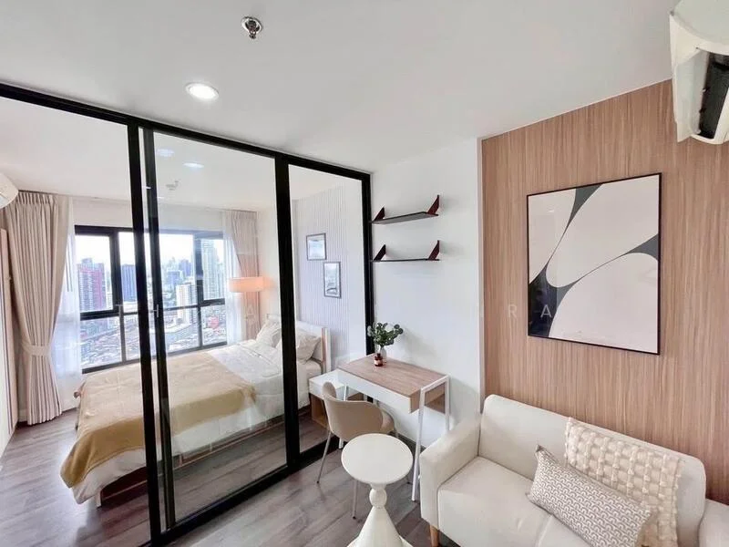 1 Bedroom condo in The Base Park West Sukhumvit 77