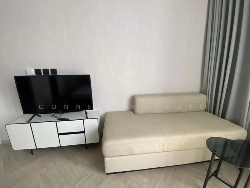 1 Bedroom condo in Chapter Charoennakhon–Riverside