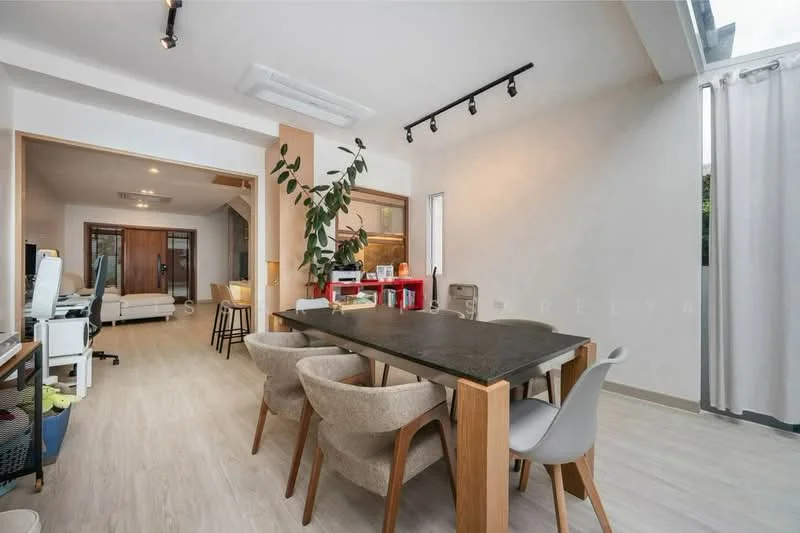 3 Bedroom condo in Landmark Ekamai-Ramindra