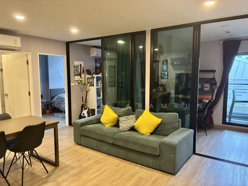 2 Bedroom condo in The Coopers Sukhumvit 64