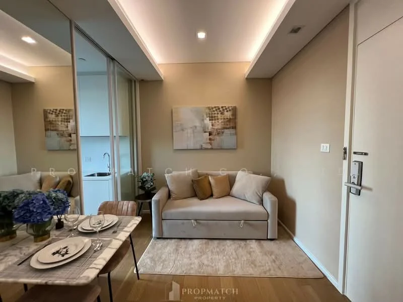 1 Bedroom condo in The Saint Residences Ladprao