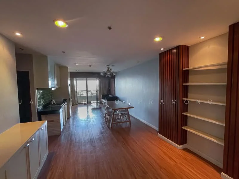 2 Bedroom condo in Thew River Place