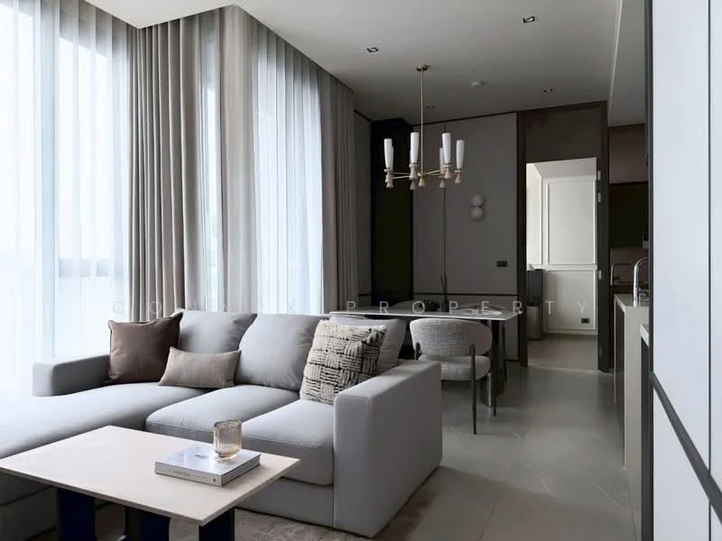 2 Bedroom condo in Hyde Heritage Thonglor