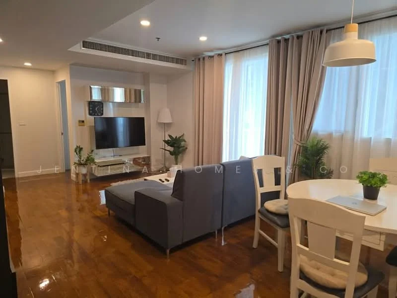 2 Bedroom condo in Baan Siri 31