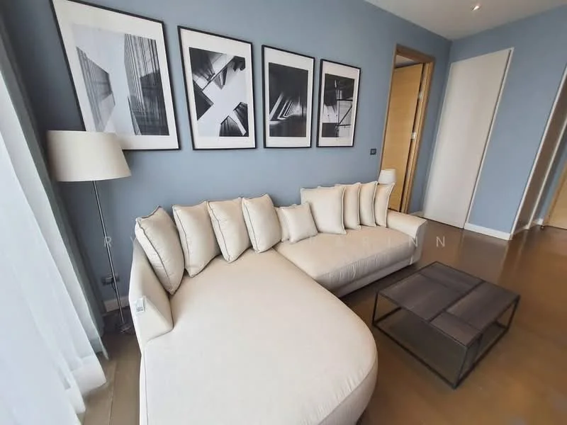 1 Bedroom condo in Magnolias Ratchadamri Boulevard