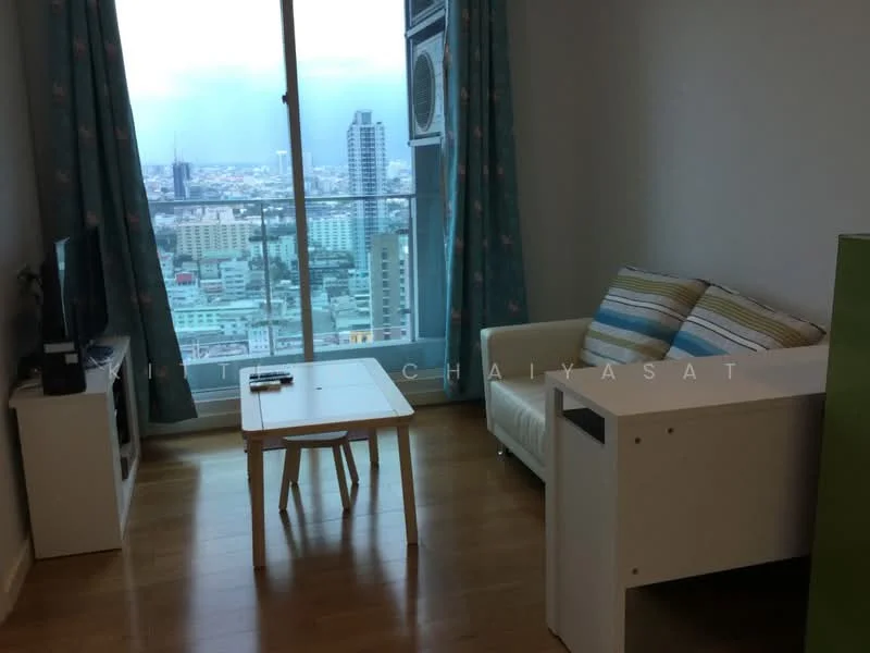1 Bedroom condo in Condolette Ize Ratchathewi