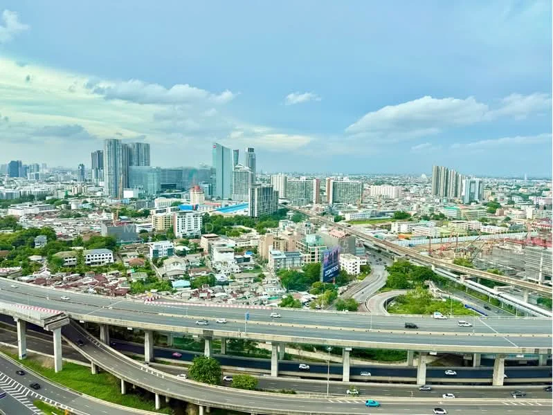 1 Bedroom condo in IDEO O2 Bangna