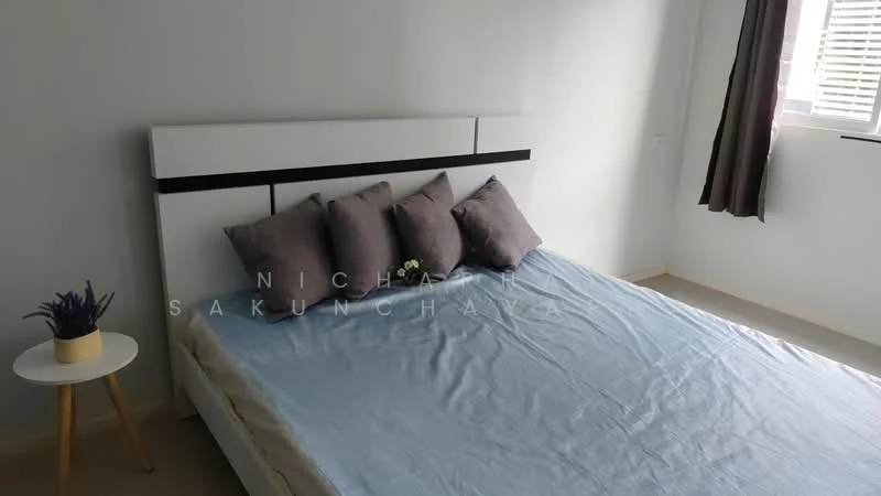 1 Bedroom condo in Notting Hill Bearing
