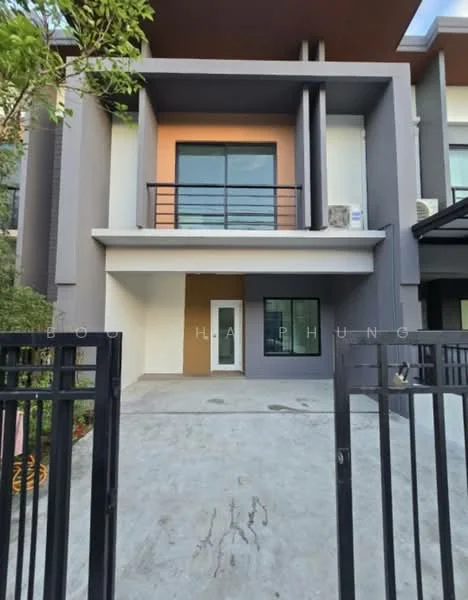 3 Bedroom condo in Natura Trend Rattanathibet-Ratchapruek