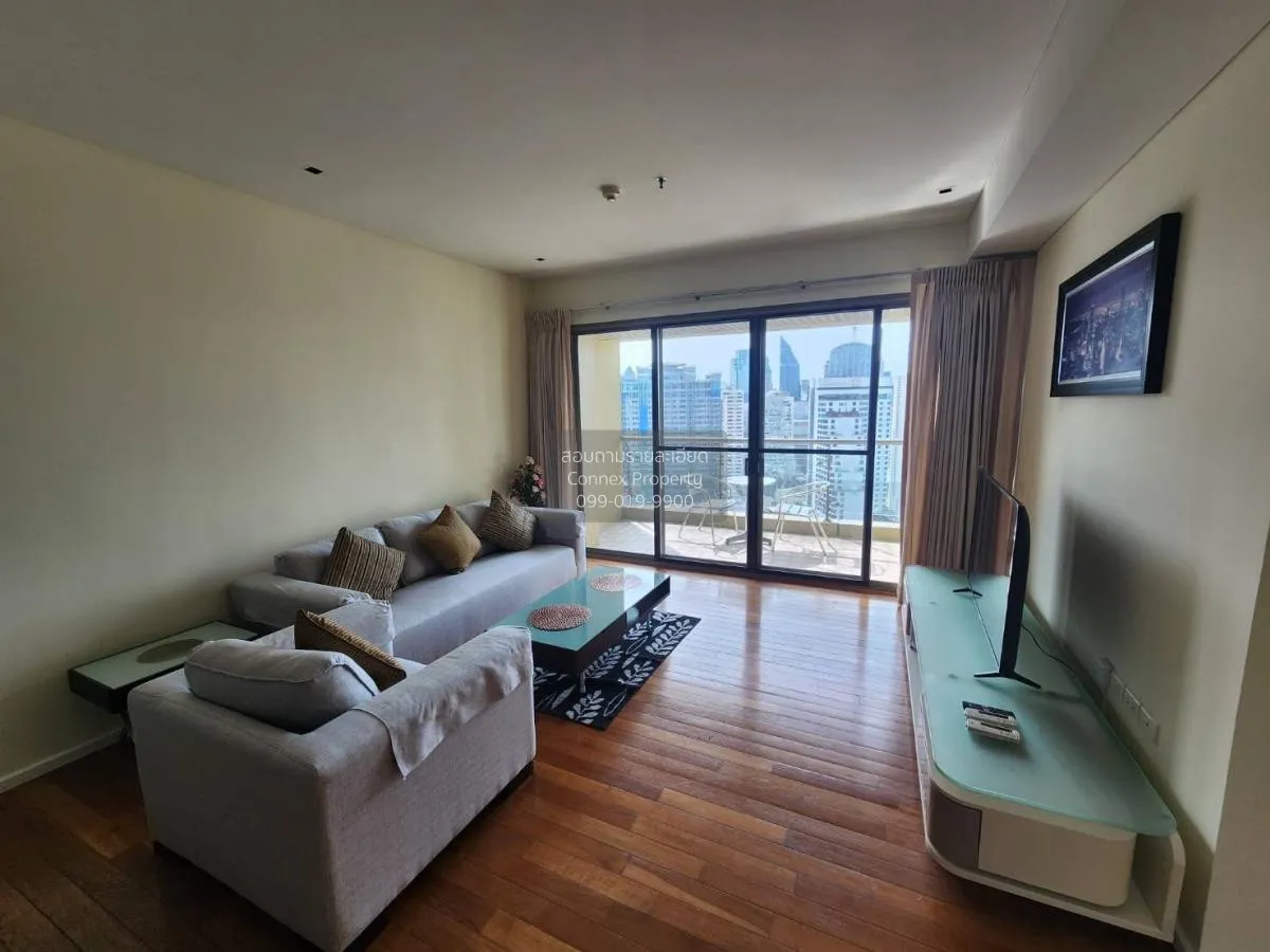 2 Bedroom condo in The Lakes