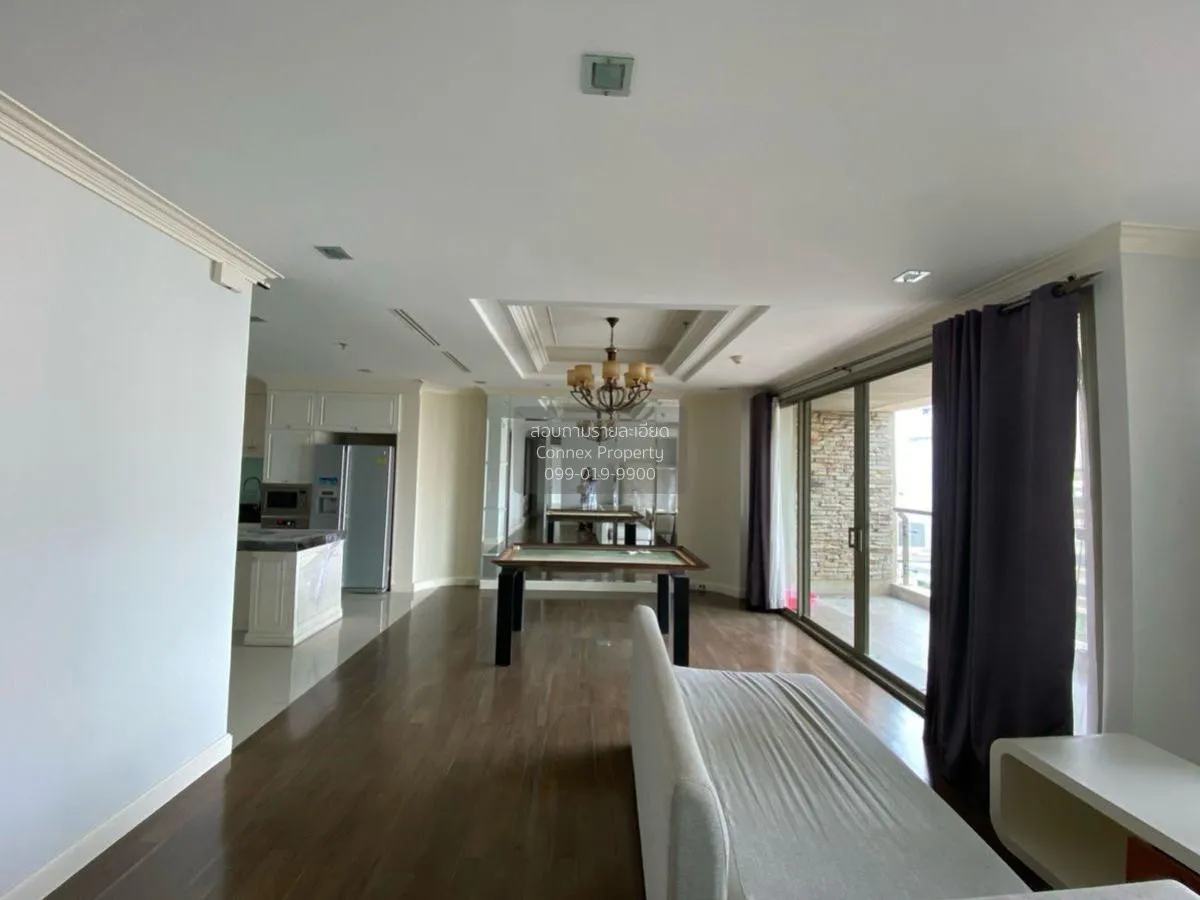 2 Bedroom condo in The Lakes