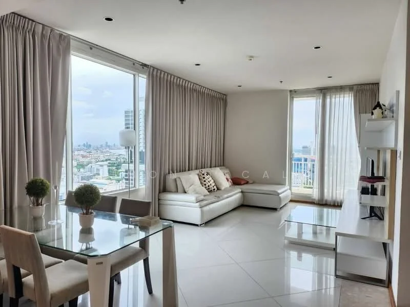 3 Bedroom condo in The Empire Place