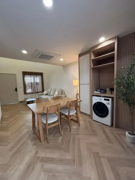3 Bedroom condo in Nue Verse Krungthep Kreetha